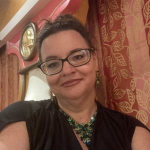 Meet your Posher, Christie